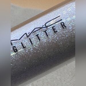 Mac cosmetics Mac glitter ‘reflects transparent teal’